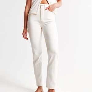 Abercrombie Ultra High Rise Ankle Straight Jean